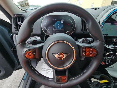 Used 2024 MINI Cooper Countryman S AWD/4WD image 9