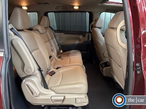 Used 2019 Honda Odyssey EX-L image 16