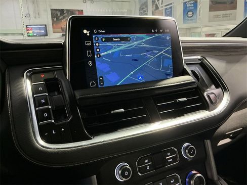 Used 2024 GMC Yukon SLT image 28