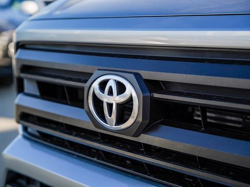 New 2026 Toyota Tacoma SR5 image 6