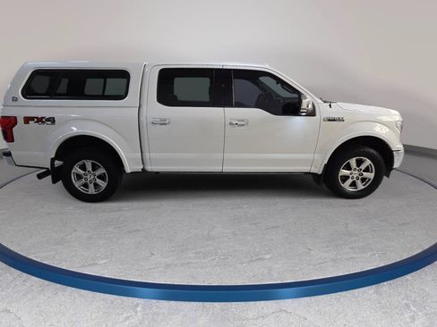 Used 2018 Ford F150 Lariat w/ Equipment Group 502A Luxury AWD/4WD image 5