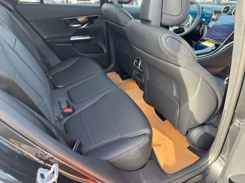 New 2026 Mercedes-Benz GLC 300 4MATIC image 18