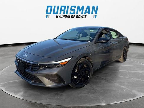 New 2026 Hyundai Elantra Sport FWD image 2