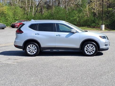 Used 2019 Nissan Rogue S w/ Special Edition Package image 6