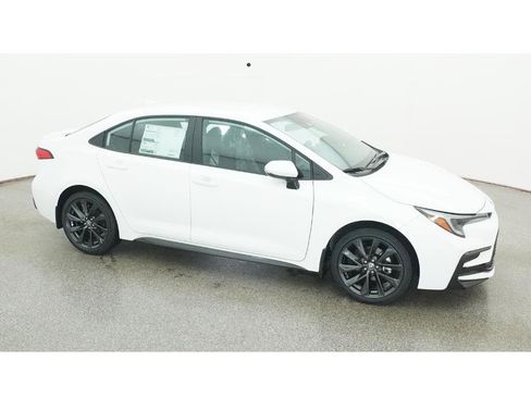 New 2026 Toyota Corolla SE image 12