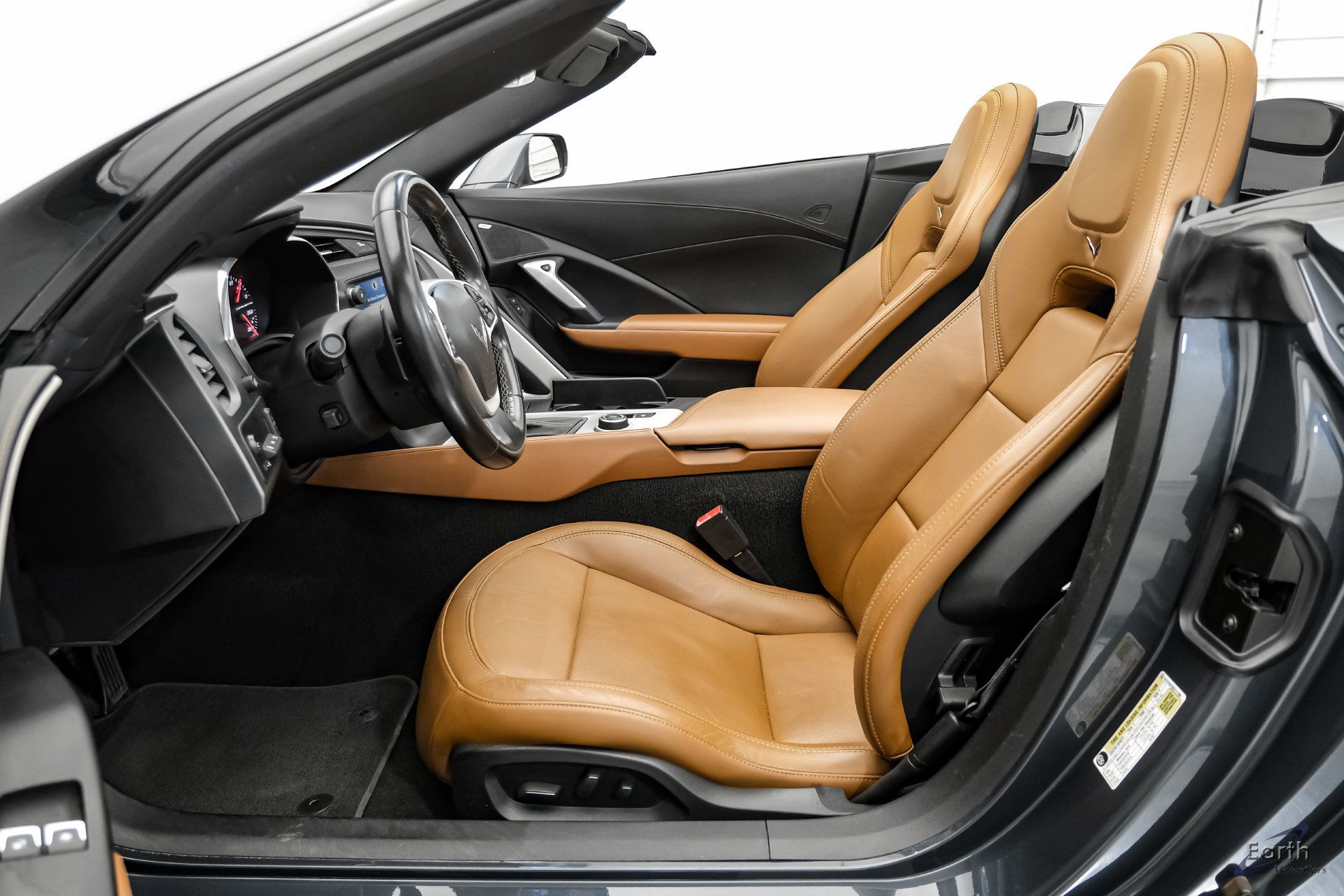 Used 2014 Chevrolet Corvette Stingray Convertible w/ 2LT Preferred Equipment Group RWD image 45