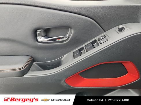 Used 2025 Nissan Frontier PRO-4X w/ Tow Package image 15