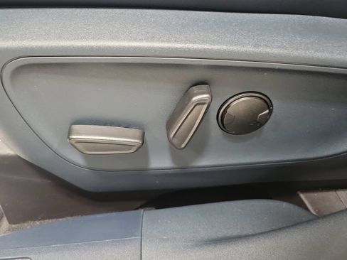Used 2024 Ford Maverick Lariat AWD/4WD image 30