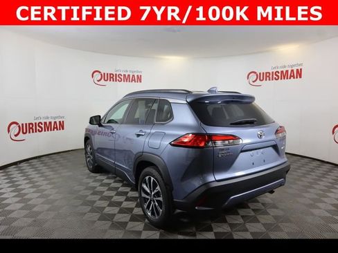 Used 2024 Toyota Corolla Cross XLE w/ Convenience Package image 5