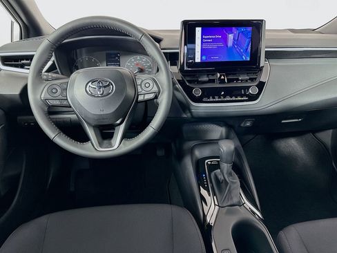 Used 2025 Toyota Corolla SE image 22