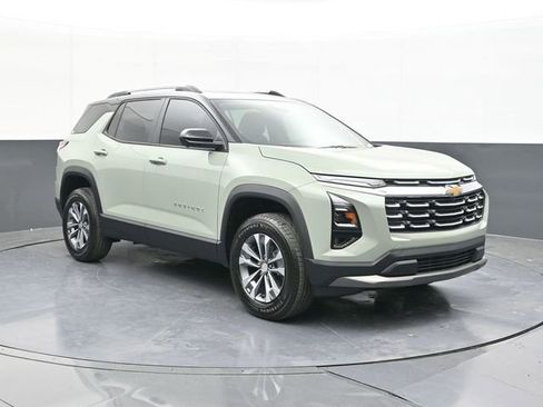 New 2026 Chevrolet Equinox LT w/ Convenience Package II image 21