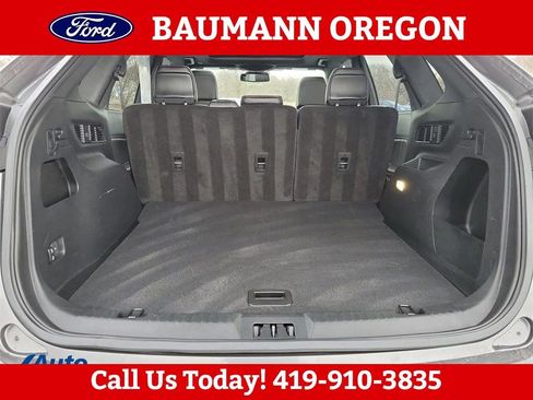 Used 2023 Ford Edge ST-Line AWD/4WD image 3