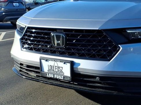 Used 2024 Honda Accord Touring image 34