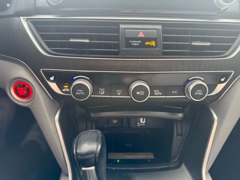 Used 2020 Honda Accord EX-L image 21