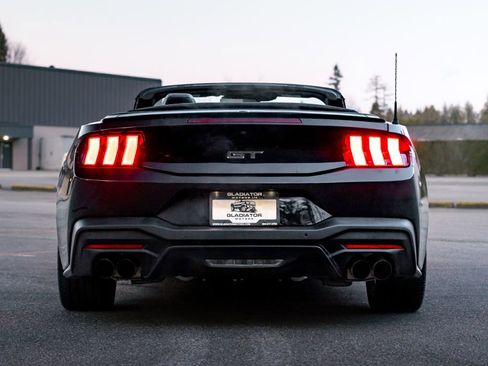 Used 2024 Ford Mustang GT Premium RWD image 6