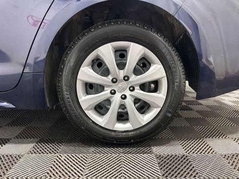 Used 2024 Toyota Corolla LE image 29