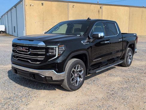 New 2026 GMC Sierra 1500 SLT w/ SLT Premium Plus Package AWD/4WD image 11