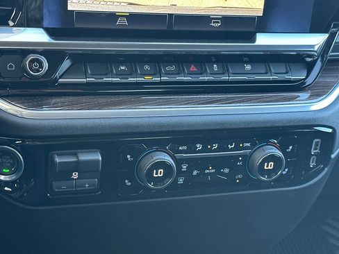 New 2026 Chevrolet Silverado 1500 LT image 18