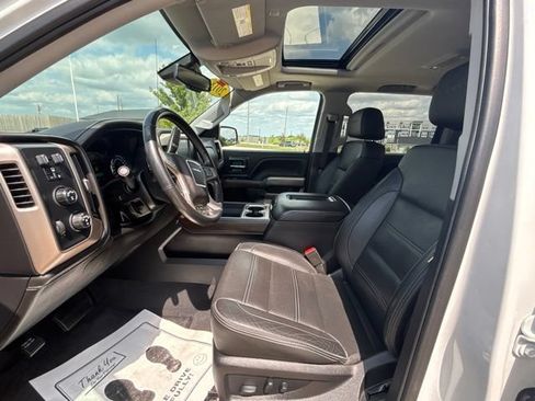 Used 2018 GMC Sierra 1500 Denali w/ Denali Ultimate Package AWD/4WD image 2