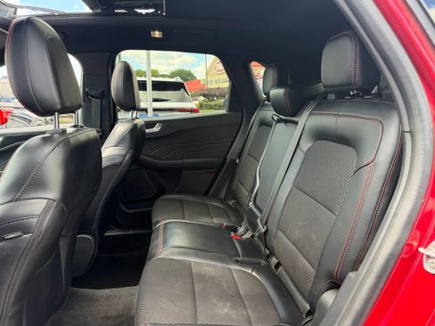 Used 2024 Ford Escape ST-Line Select w/ Tech Pack #2 AWD/4WD image 36