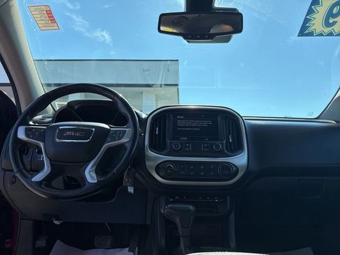Used 2019 GMC Canyon SLE w/ Driver Alert Package image 13
