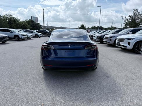 Used 2023 Tesla Model 3 Standard Range RWD image 5