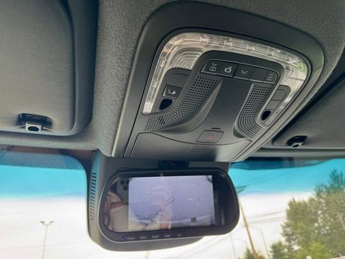 Used 2022 Mercedes-Benz Sprinter 3500 image 18