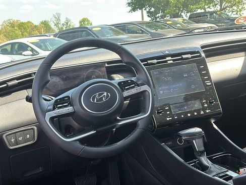 Used 2022 Hyundai Tucson SEL w/ Convenience + Premium Package AWD/4WD image 13