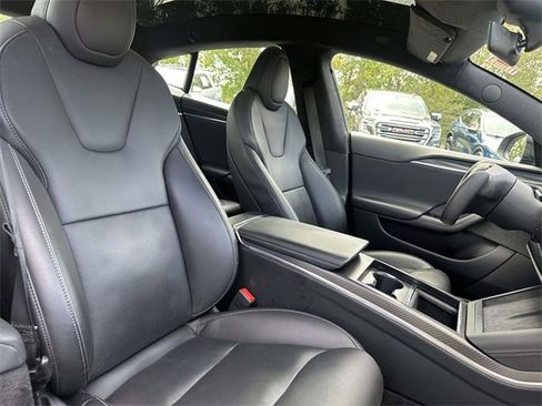 Used 2021 Tesla Model S Plaid image 25