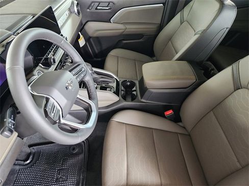 New 2026 Chevrolet Colorado ZR2 w/ Technology Package image 11