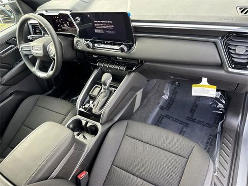 New 2026 GMC Canyon Elevation image 27