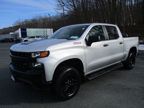 Used 2020 Chevrolet Silverado 1500 Custom Trail Boss w/ Custom Convenience Package image 1