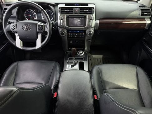 Used 2016 Toyota 4Runner Limited image 12