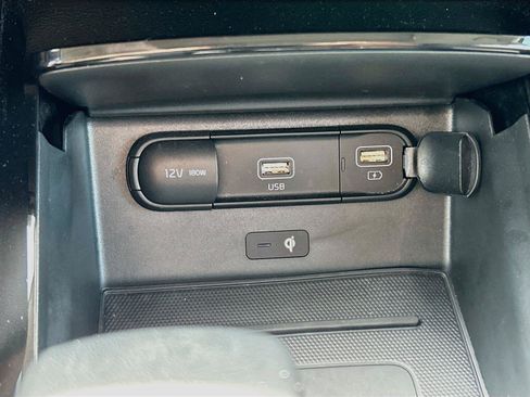 Used 2022 Kia Telluride EX FWD image 32