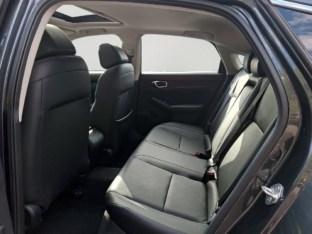 Used 2024 Honda Civic EX-L image 9
