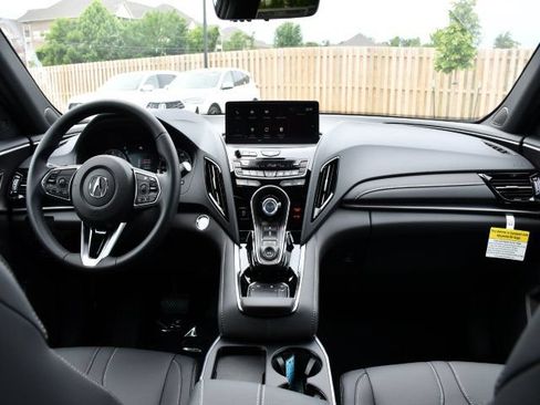 New 2026 Acura RDX SH-AWD image 17