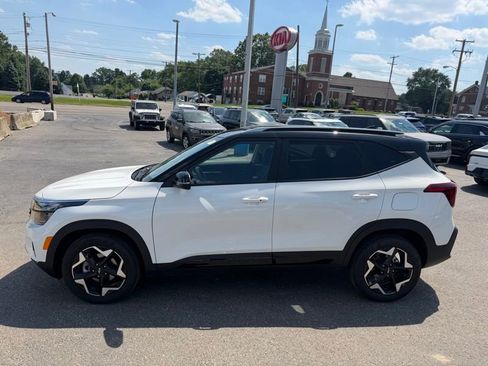 Used 2025 Kia Seltos S FWD image 4
