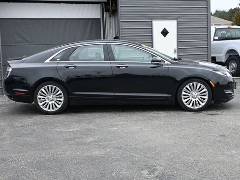 Used 2016 Lincoln MKZ AWD w/ Equipment Group 300A Reserve image 4