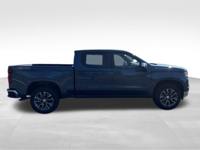 Certified 2024 Chevrolet Silverado 1500 LT AWD/4WD image 8