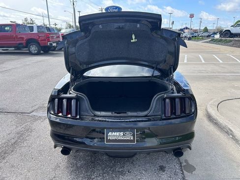 Used 2016 Ford Mustang GT Premium RWD image 12