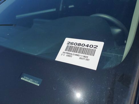 Used 2022 Kia Sorento LX FWD image 3