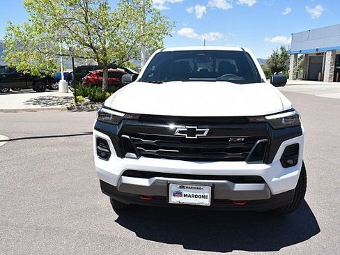 New 2025 Chevrolet Colorado Z71 w/ Technology Package AWD/4WD image 2