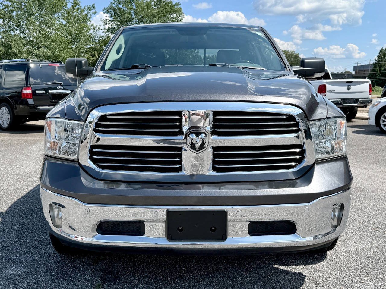 Used 2019 RAM 1500 Big Horn AWD/4WD image 3