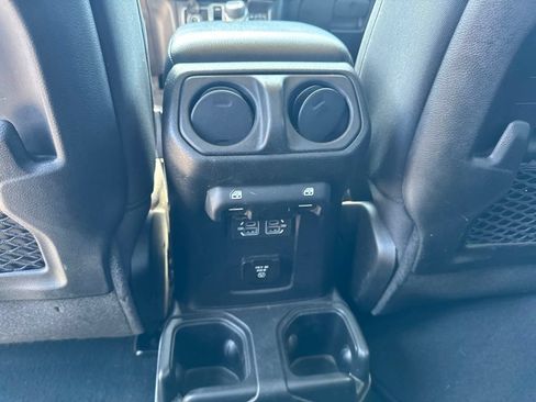 Used 2023 Jeep Gladiator Mojave w/ Cold Weather Group AWD/4WD image 25