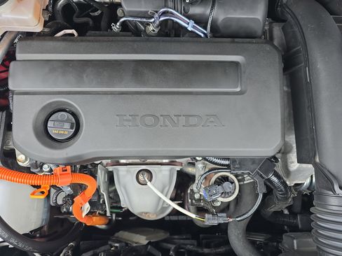 Used 2024 Honda CR-V Sport Touring image 31