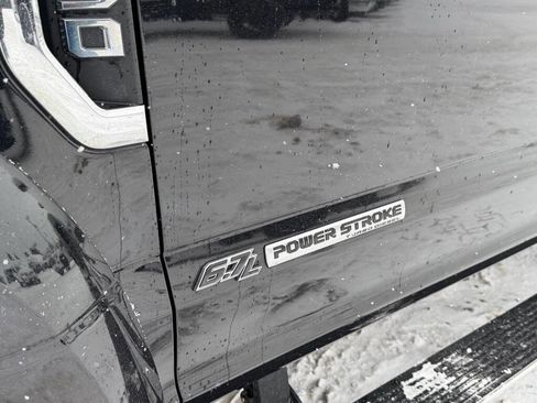 Used 2022 Ford F450 Platinum w/ FX4 Off-Road Package image 11