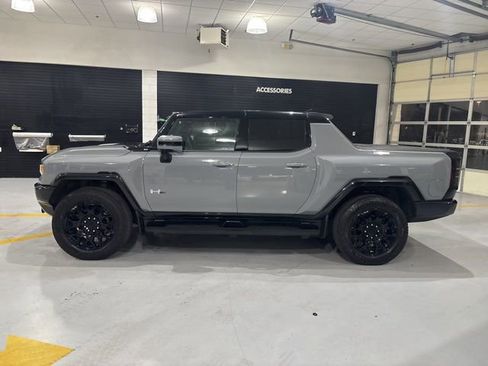 Certified 2025 GMC Hummer EV 2X image 5