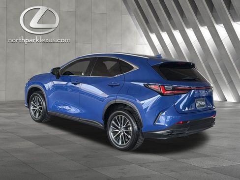 Certified 2025 Lexus NX 250 FWD w/ Towing Package (2000 Lbs) image 2