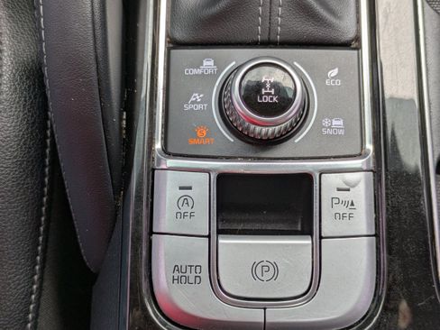 Used 2022 Kia Telluride EX w/ EX Premium Package AWD/4WD image 28