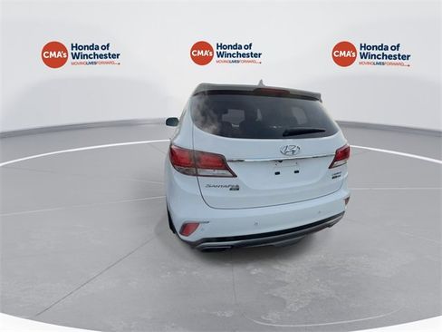 Used 2019 Hyundai Santa Fe XL image 8